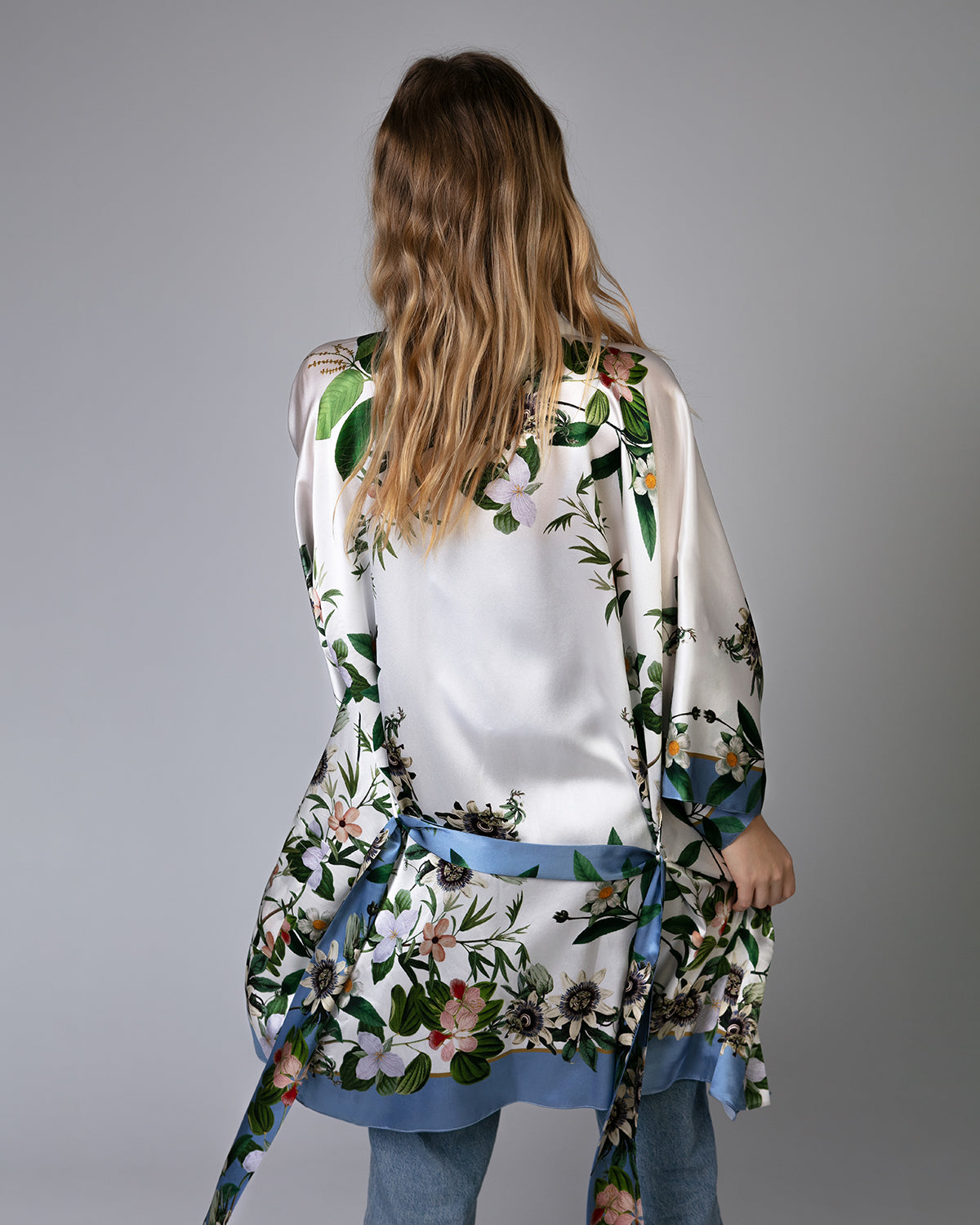 Silk on sale kimono blouse